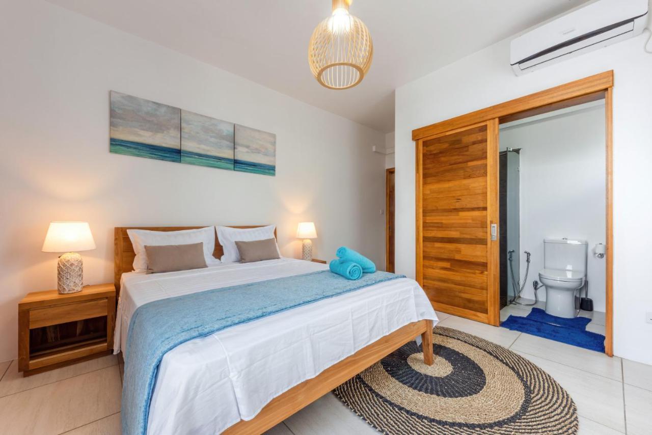 West Wood Holiday Apartment, C6 - Flic En Flac With Pool At A Quiet Location, Beautifully Decorated And Close To The Beach Экстерьер фото