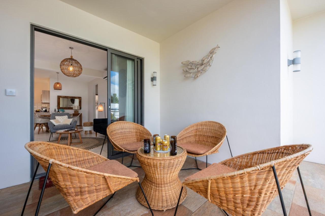West Wood Holiday Apartment, C6 - Flic En Flac With Pool At A Quiet Location, Beautifully Decorated And Close To The Beach Экстерьер фото