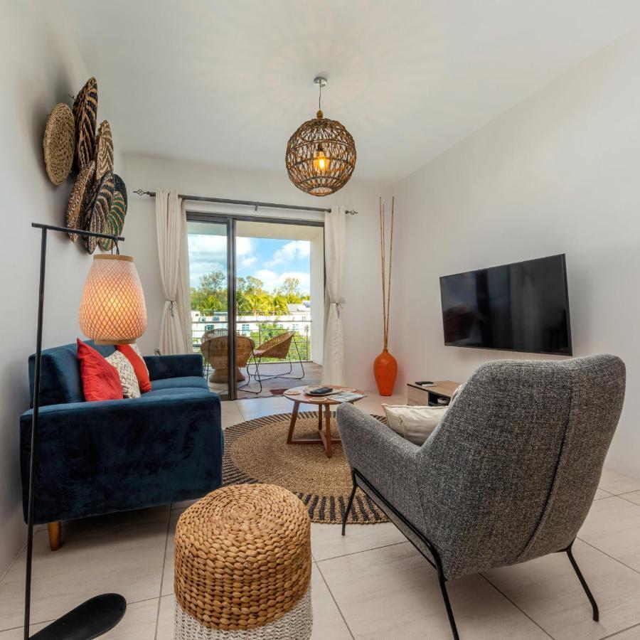 West Wood Holiday Apartment, C6 - Flic En Flac With Pool At A Quiet Location, Beautifully Decorated And Close To The Beach Экстерьер фото