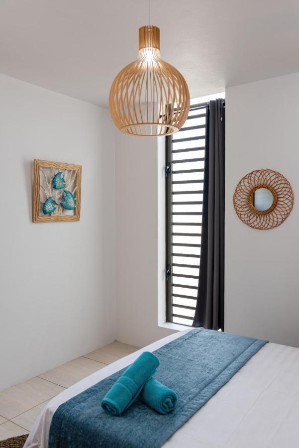 West Wood Holiday Apartment, C6 - Flic En Flac With Pool At A Quiet Location, Beautifully Decorated And Close To The Beach Экстерьер фото